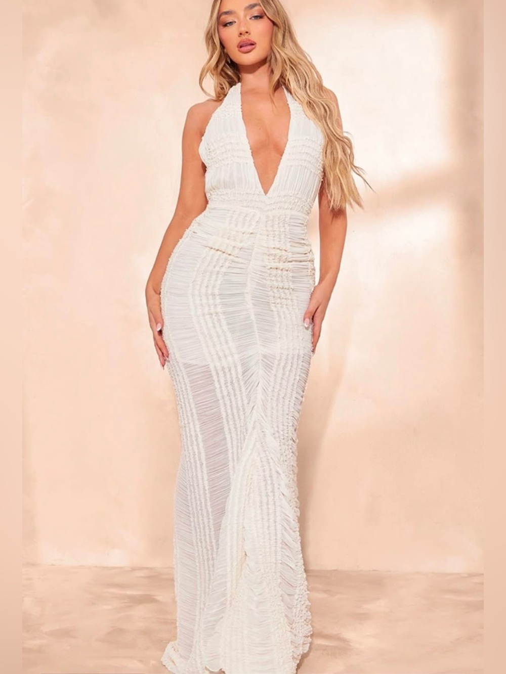 PrettyLittleThing Cream Textured Chiffon Halter Maxi Dress NWT Size 6